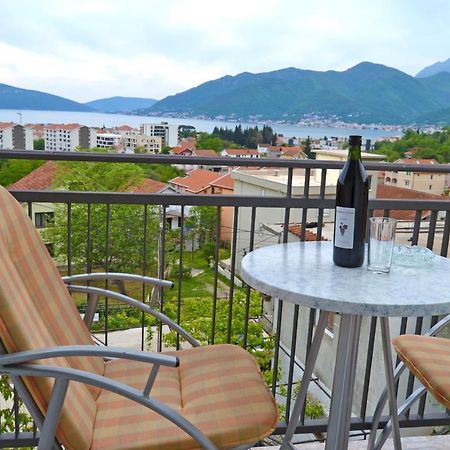 Tivat Apartments エクステリア 写真