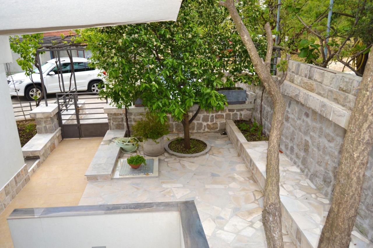 Tivat Apartments エクステリア 写真