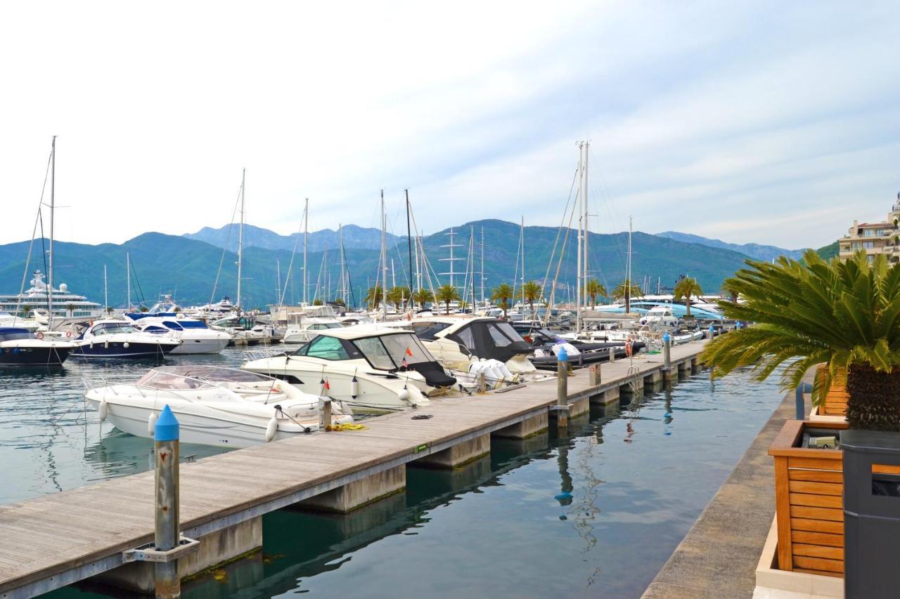 Tivat Apartments エクステリア 写真