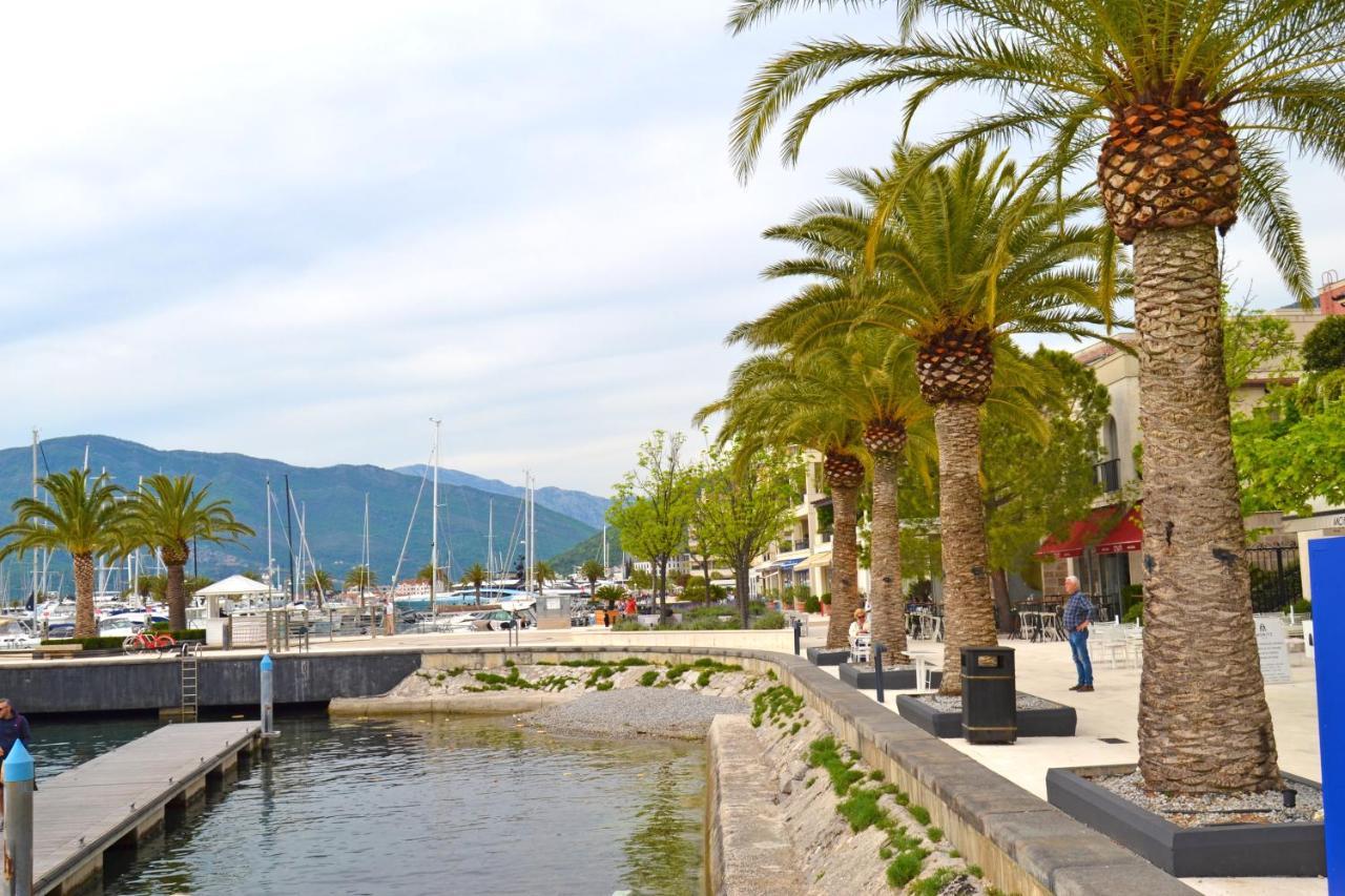 Tivat Apartments エクステリア 写真